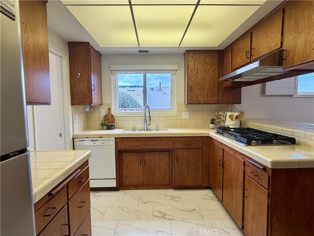 5225 Maricopa Street Torrance, CA 90503
