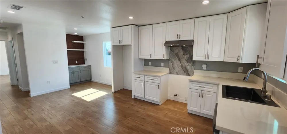 2333 Evergreen Street Santa Ana, CA 92707