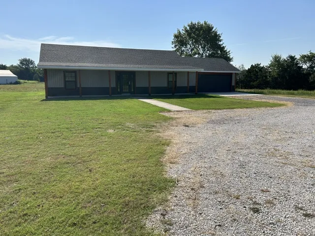 190 S 3 Mile Fort Gibson, OK 74434