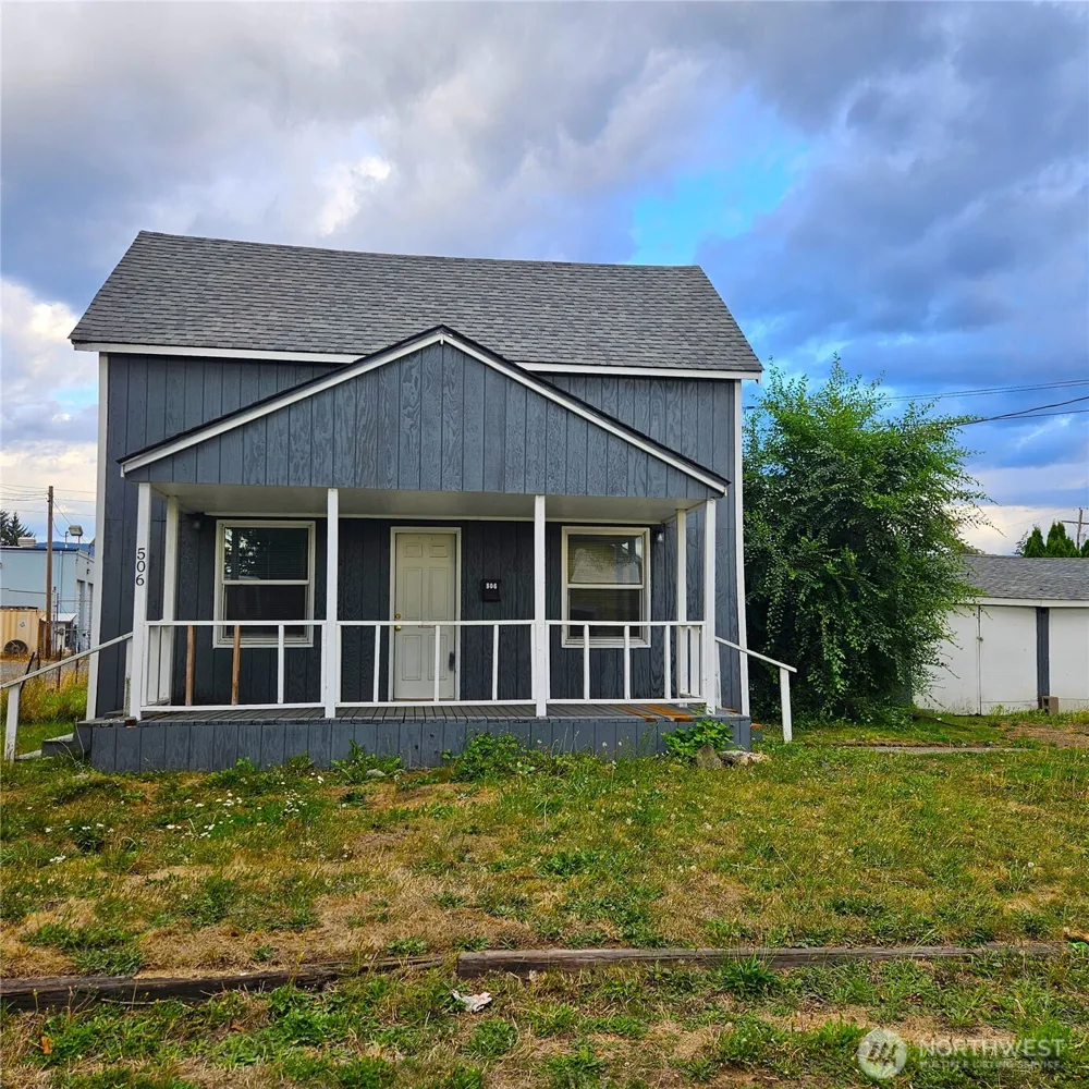 506 S 6th Avenue Kelso, WA 98626
