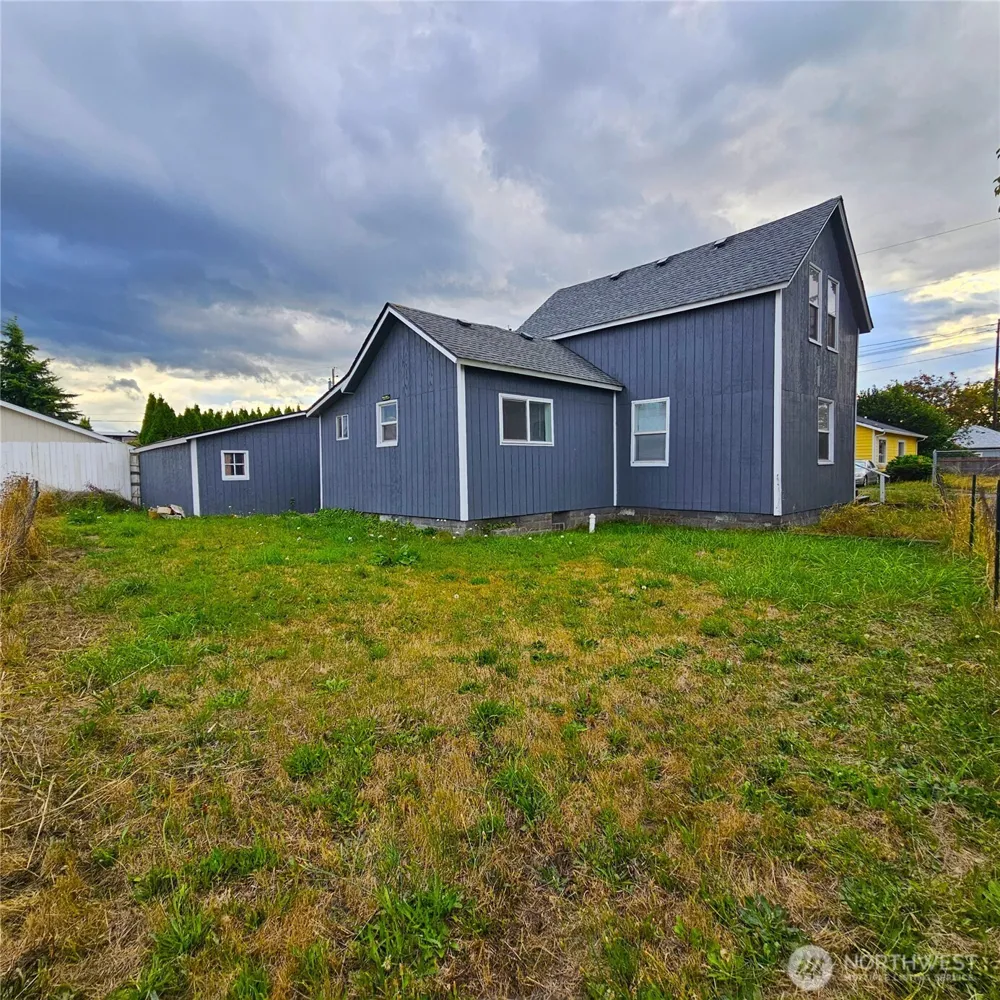 506 S 6th Avenue Kelso, WA 98626