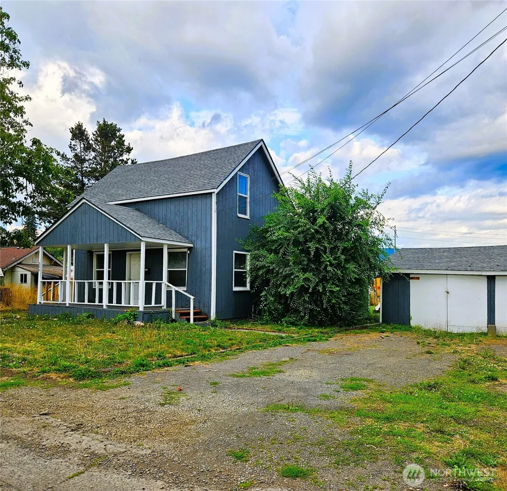 506 S 6th Avenue Kelso, WA 98626