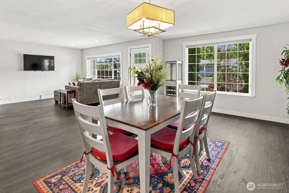 303 Olympia Street E Rainier, WA 98576