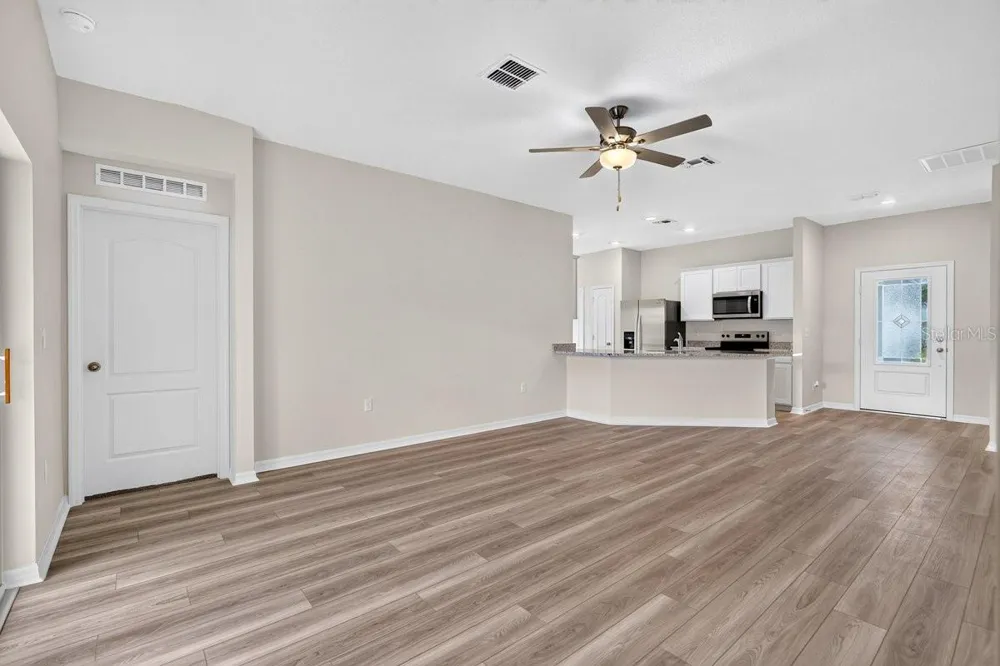 1559 SUMATRA AVENUE Deltona, FL 32725
