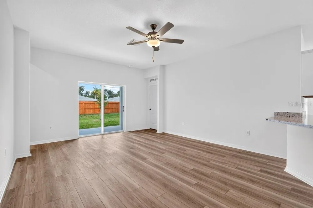 1559 SUMATRA AVENUE Deltona, FL 32725