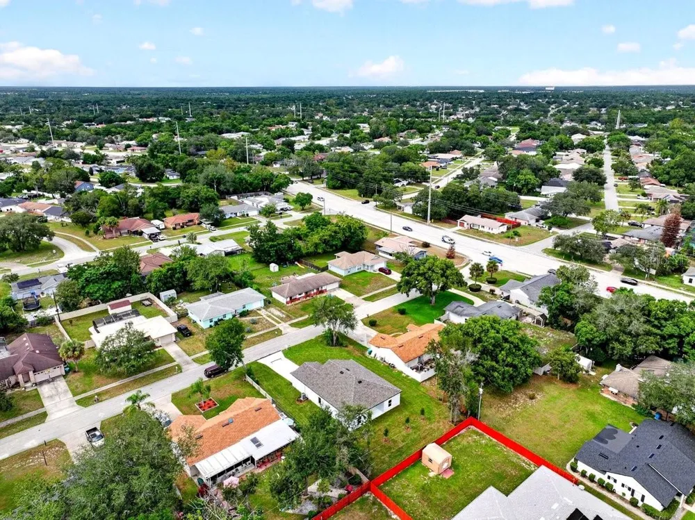 1559 SUMATRA AVENUE Deltona, FL 32725