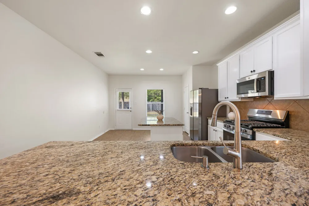 11744 Easy Street Austin, TX 78748