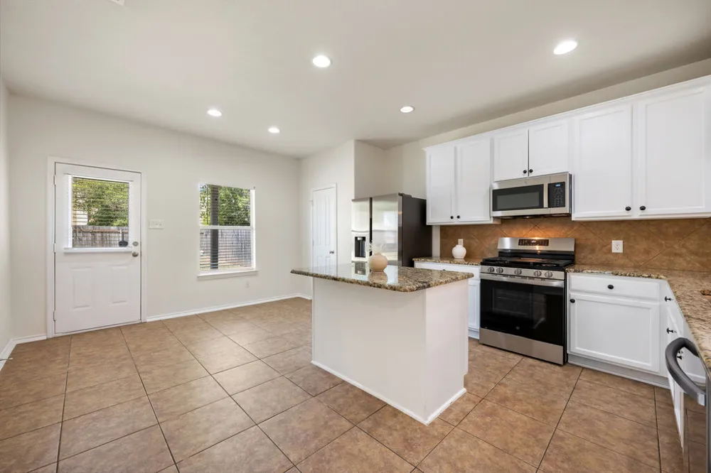 11744 Easy Street Austin, TX 78748