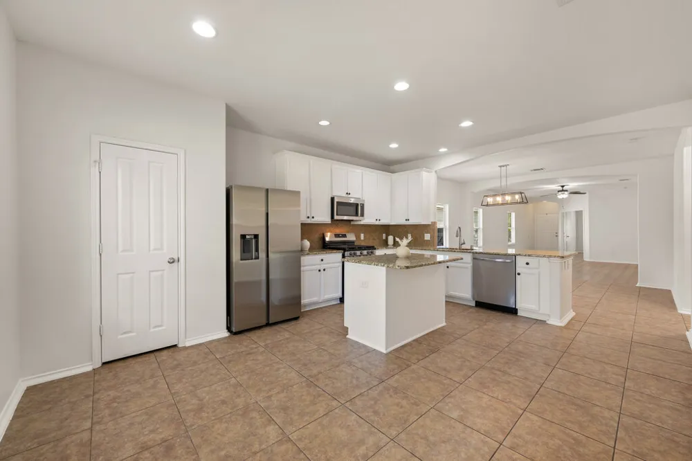 11744 Easy Street Austin, TX 78748