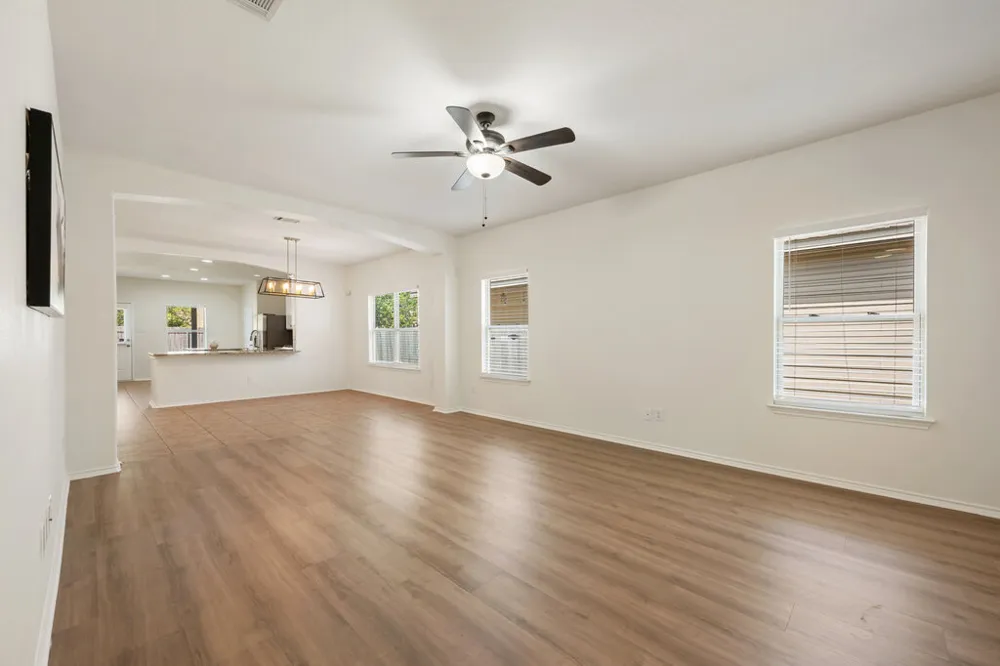 11744 Easy Street Austin, TX 78748
