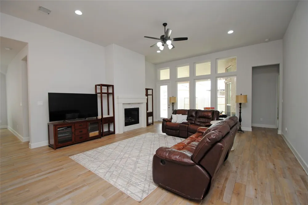 29511 Juniper Ranch Road Fulshear, TX 77441