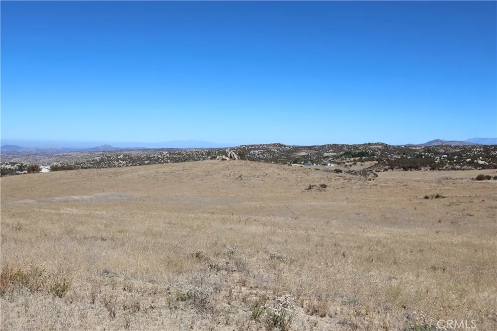 5 Sorensen Road Aguanga, CA 92536
