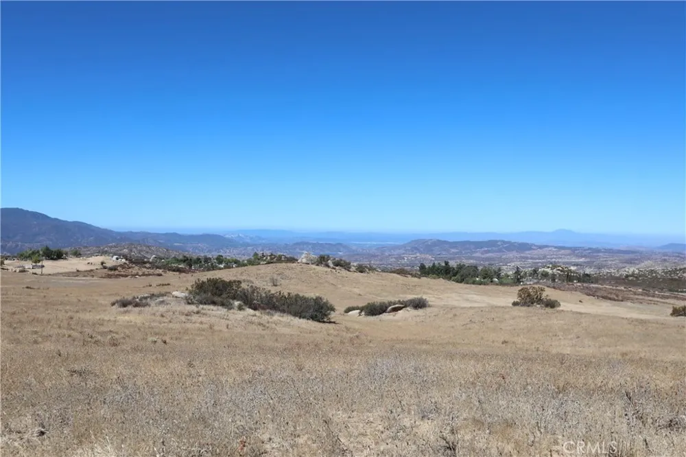 5 Sorensen Road Aguanga, CA 92536