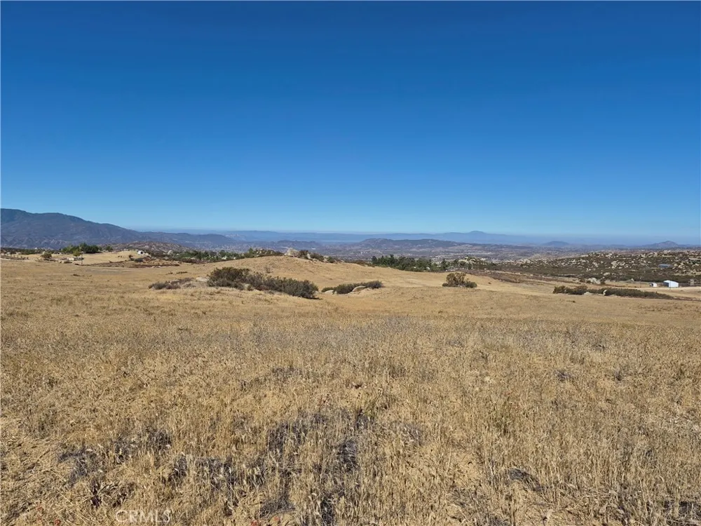 5 Sorensen Road Aguanga, CA 92536