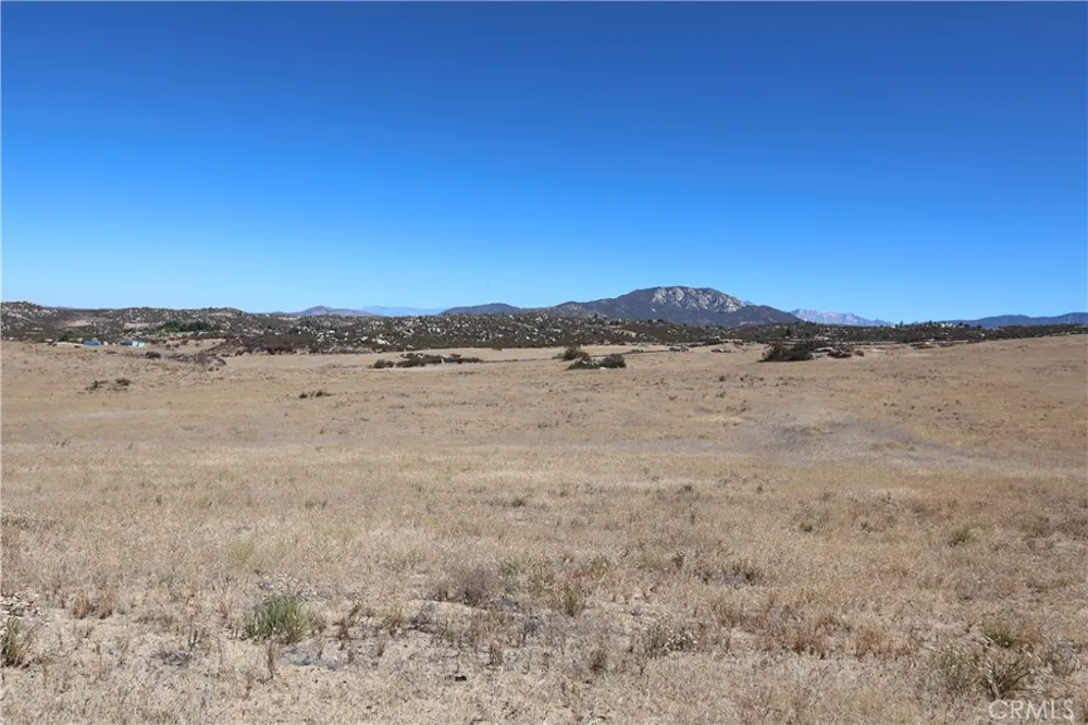 5 Sorensen Road Aguanga, CA 92536