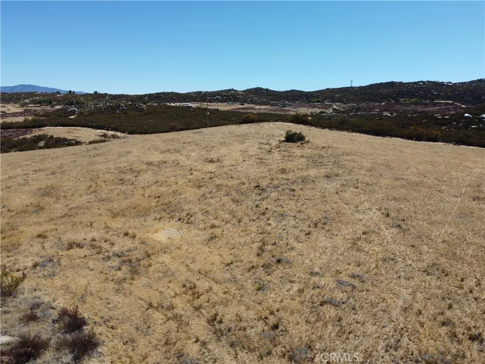 5 Sorensen Road Aguanga, CA 92536