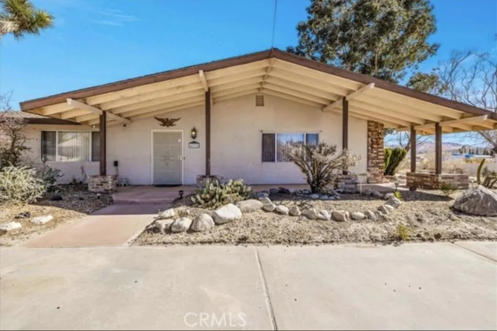6773 Airway Avenue Yucca Valley, CA 92284