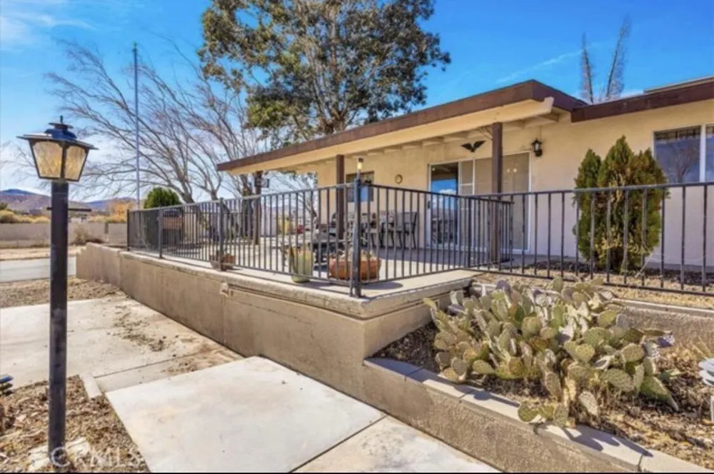 6773 Airway Avenue Yucca Valley, CA 92284