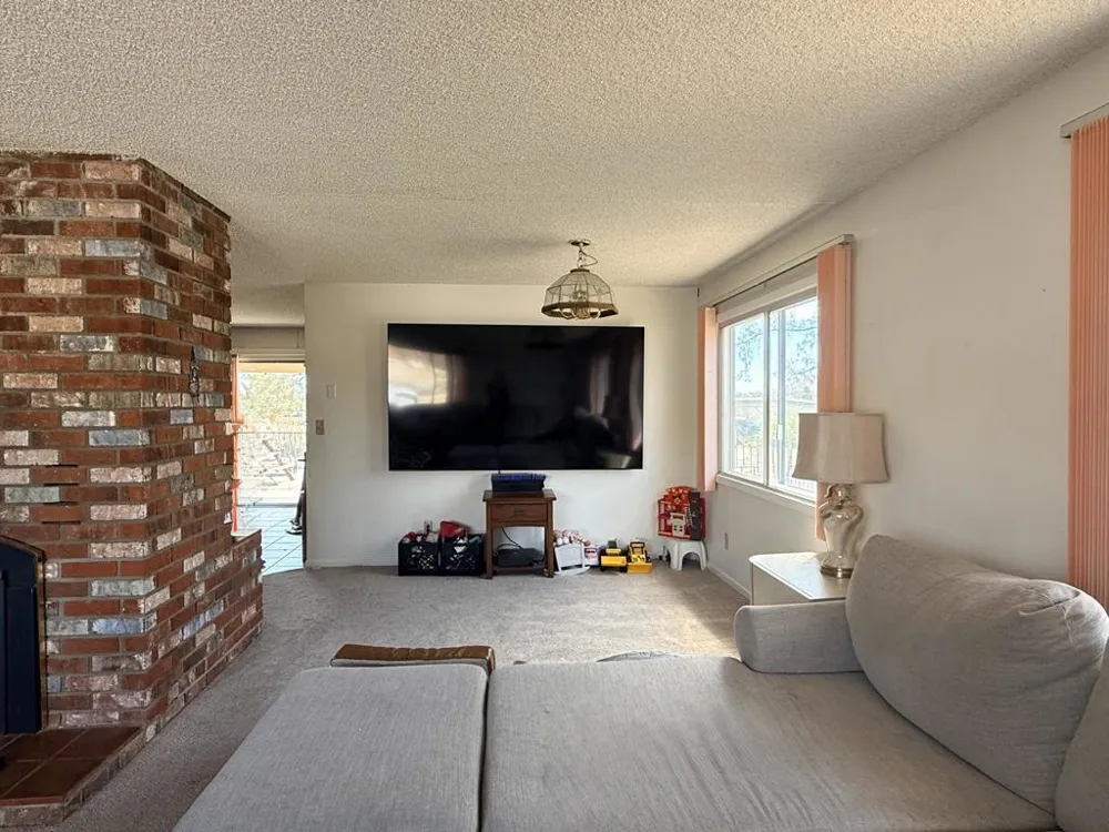 6773 Airway Avenue Yucca Valley, CA 92284