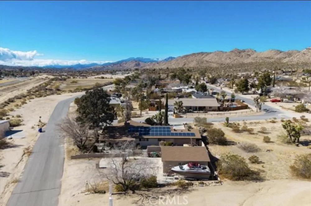6773 Airway Avenue Yucca Valley, CA 92284
