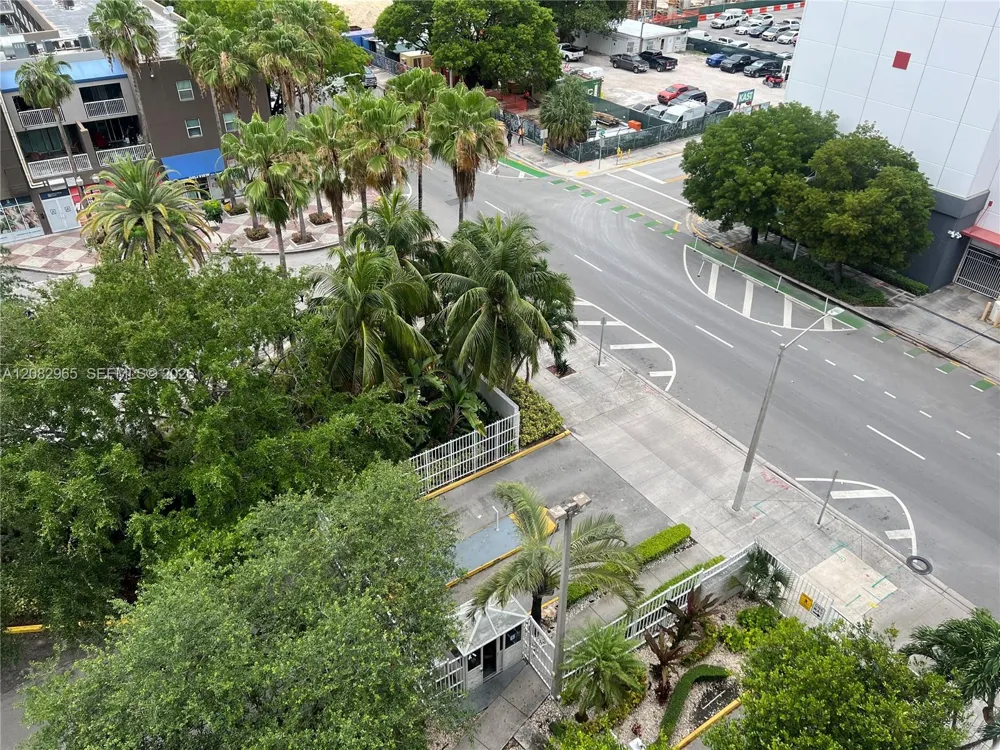 800 Miami Ave #E-909 Miami, FL 33136