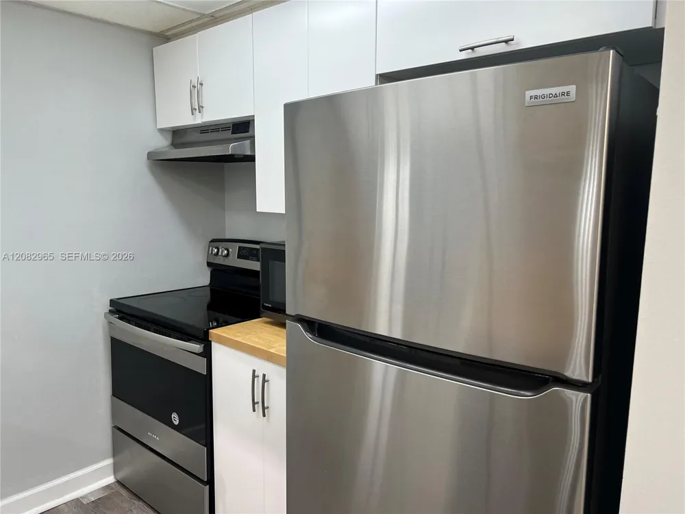 800 Miami Ave #E-909 Miami, FL 33136