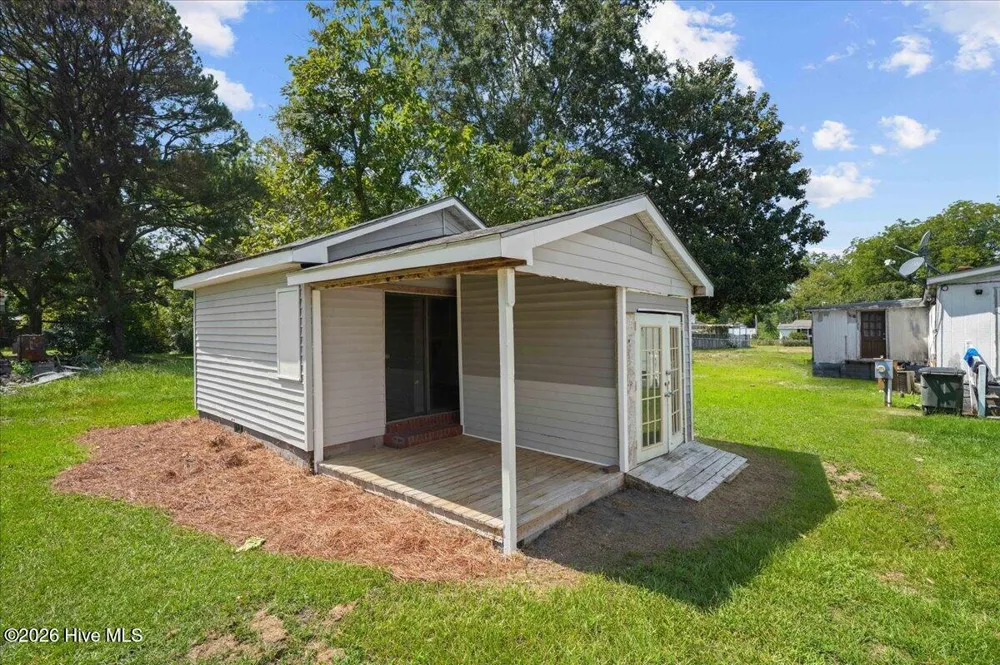 208 E Boundary Street La Grange, NC 28551