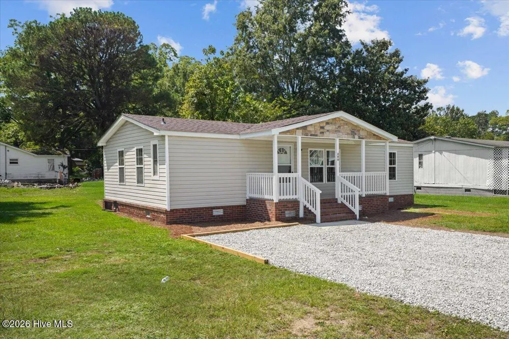 208 E Boundary Street La Grange, NC 28551