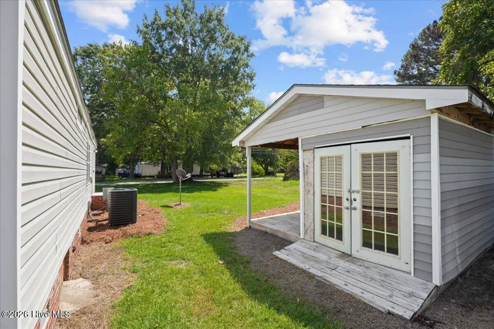 208 E Boundary Street La Grange, NC 28551