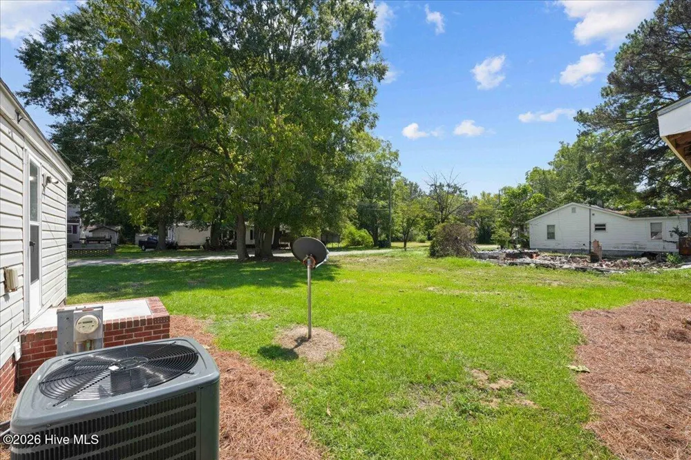 208 E Boundary Street La Grange, NC 28551