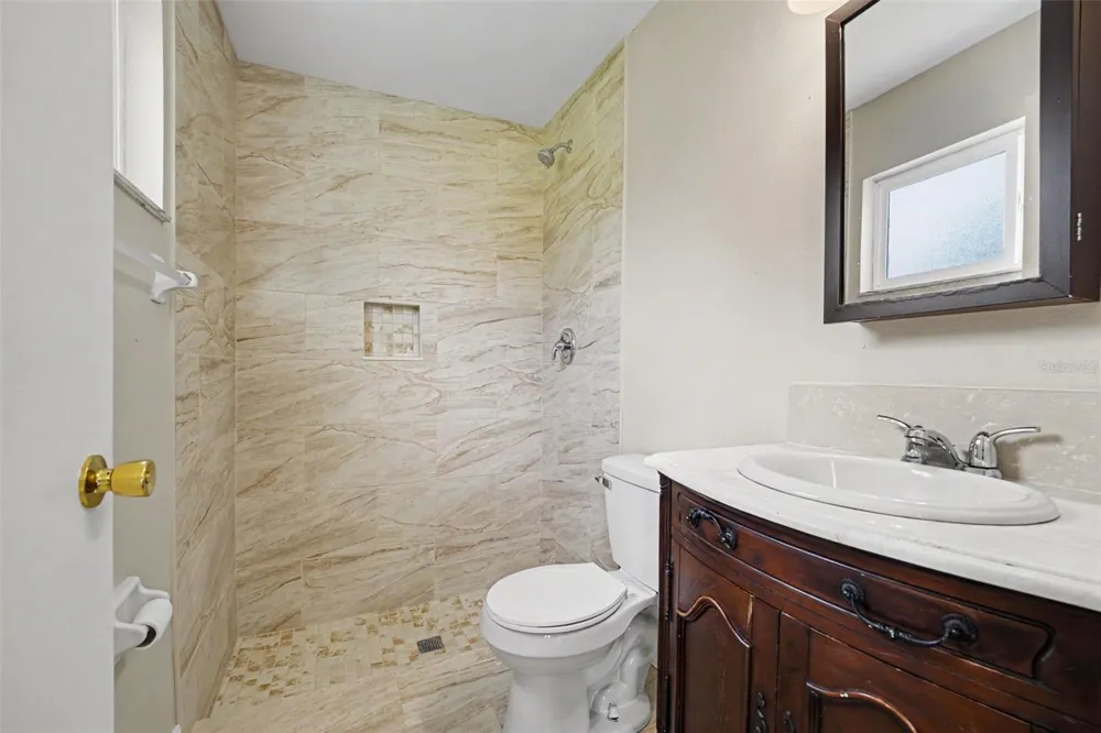 209 MANTH AVENUE Cocoa, FL 32927