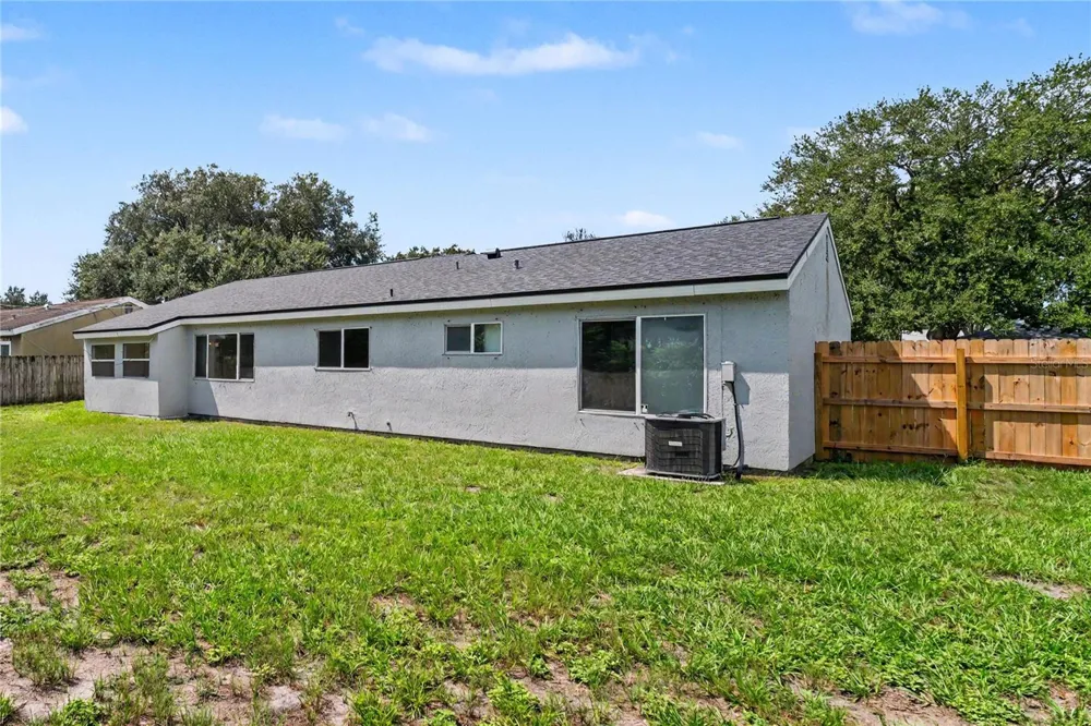 209 MANTH AVENUE Cocoa, FL 32927