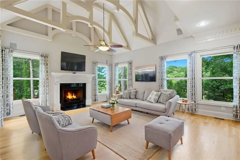 6295 Windward Parkway Alpharetta, GA 30005