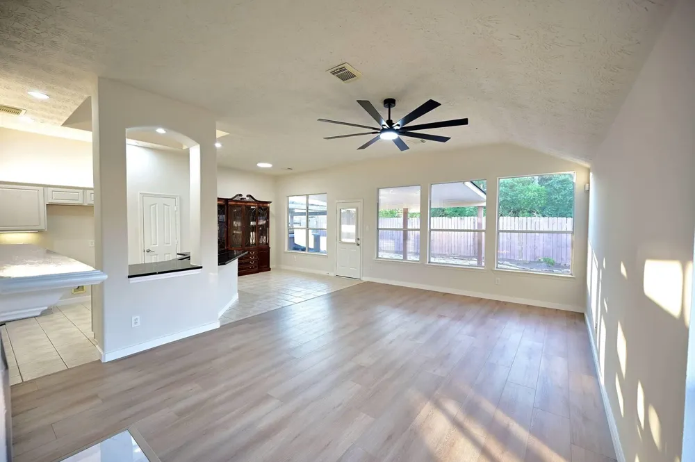 4507 Bridgevillage Drive Spring, TX 77373