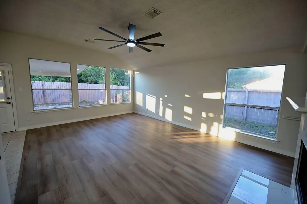 4507 Bridgevillage Drive Spring, TX 77373