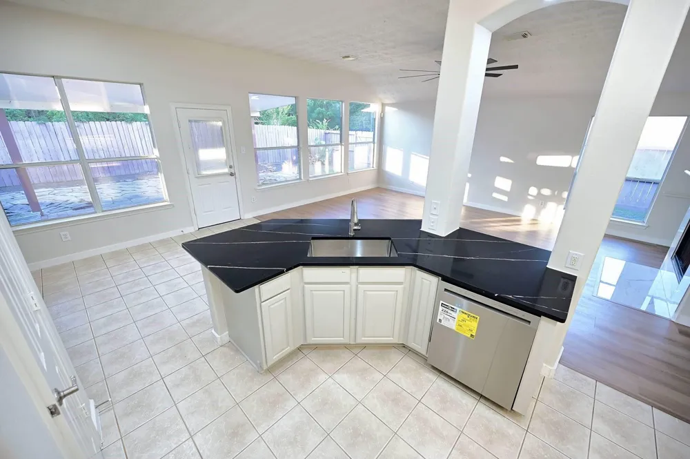 4507 Bridgevillage Drive Spring, TX 77373
