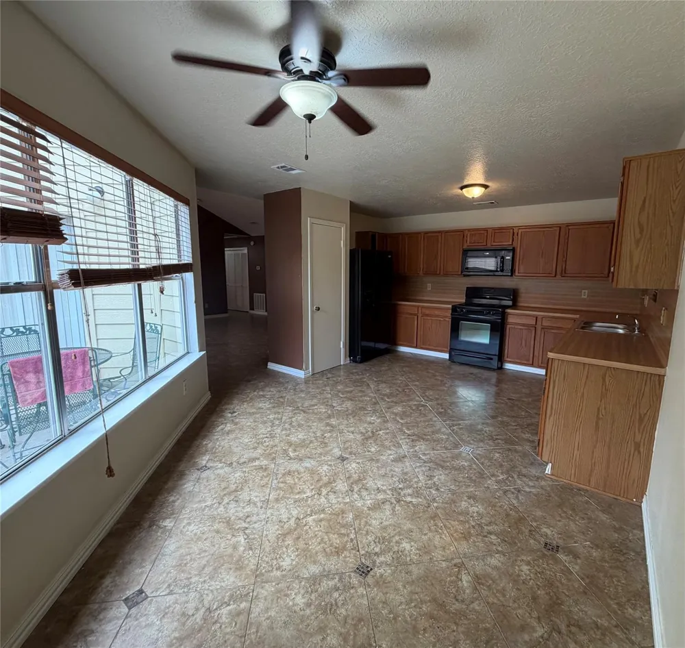 12175 Swords Creek Road Houston, TX 77067