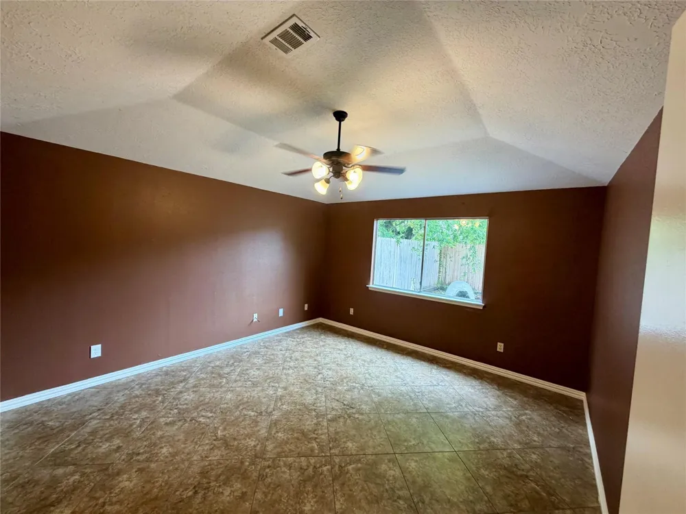 12175 Swords Creek Road Houston, TX 77067