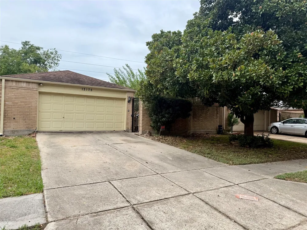 12175 Swords Creek Road Houston, TX 77067