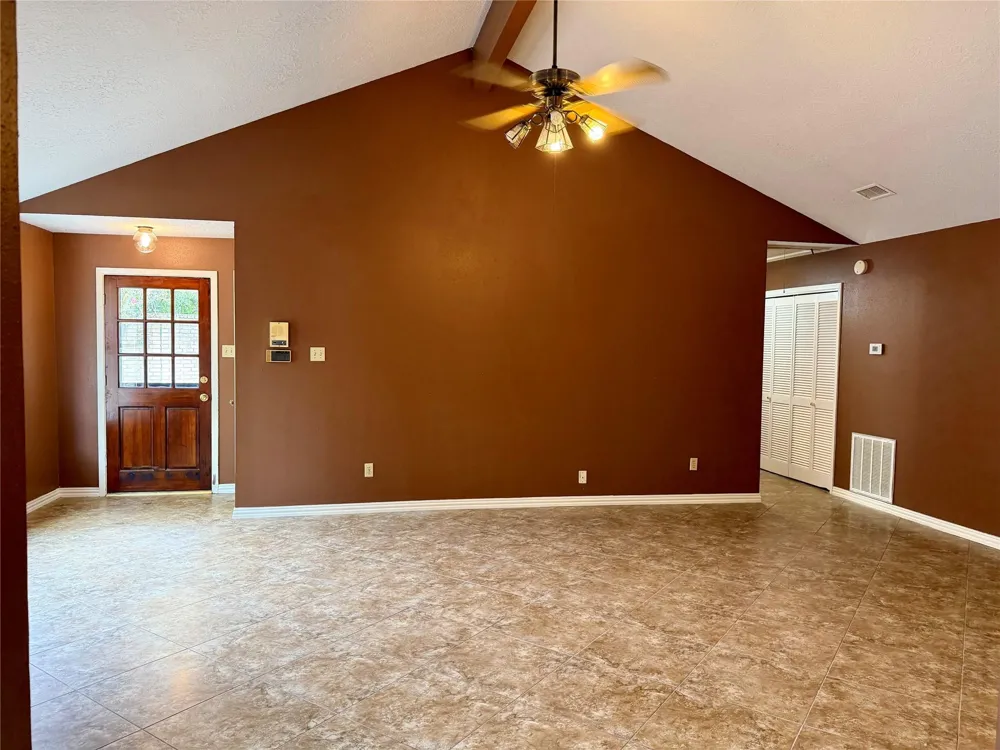 12175 Swords Creek Road Houston, TX 77067