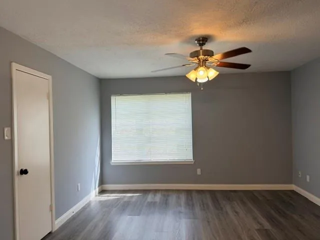 7202 Zieglers Grove Richmond, TX 77469