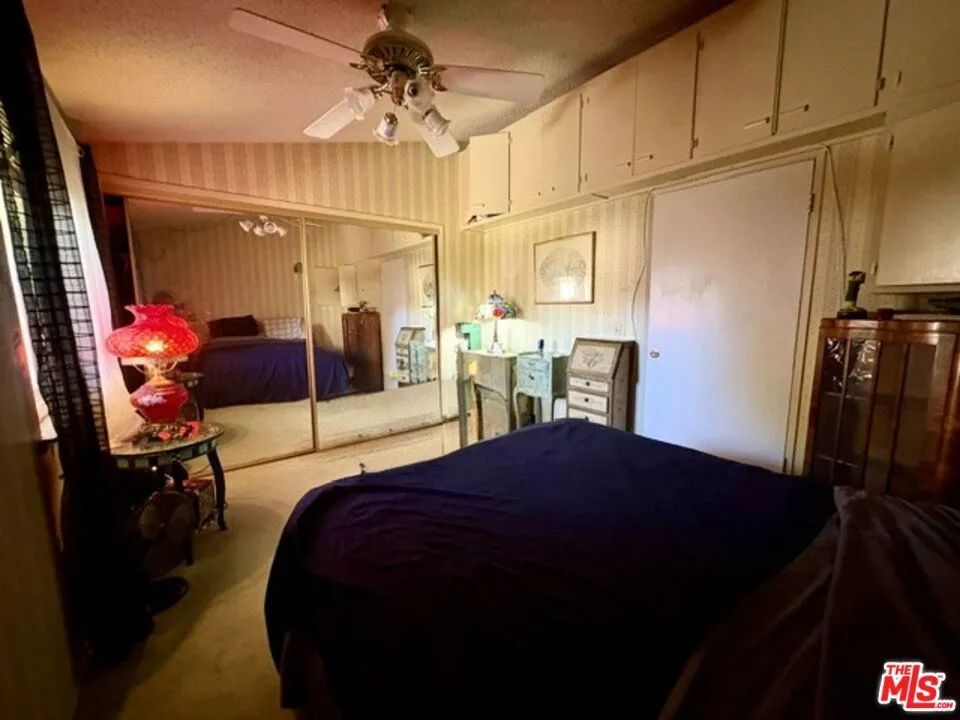 26833 Avenue Of The Oaks #A Newhall, CA 91321
