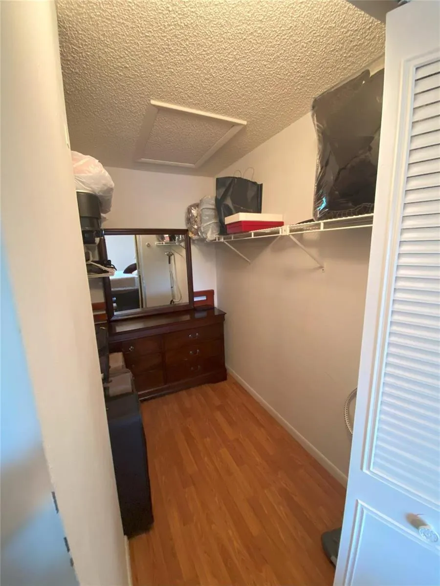 821 SKY PINE WAY #B2 