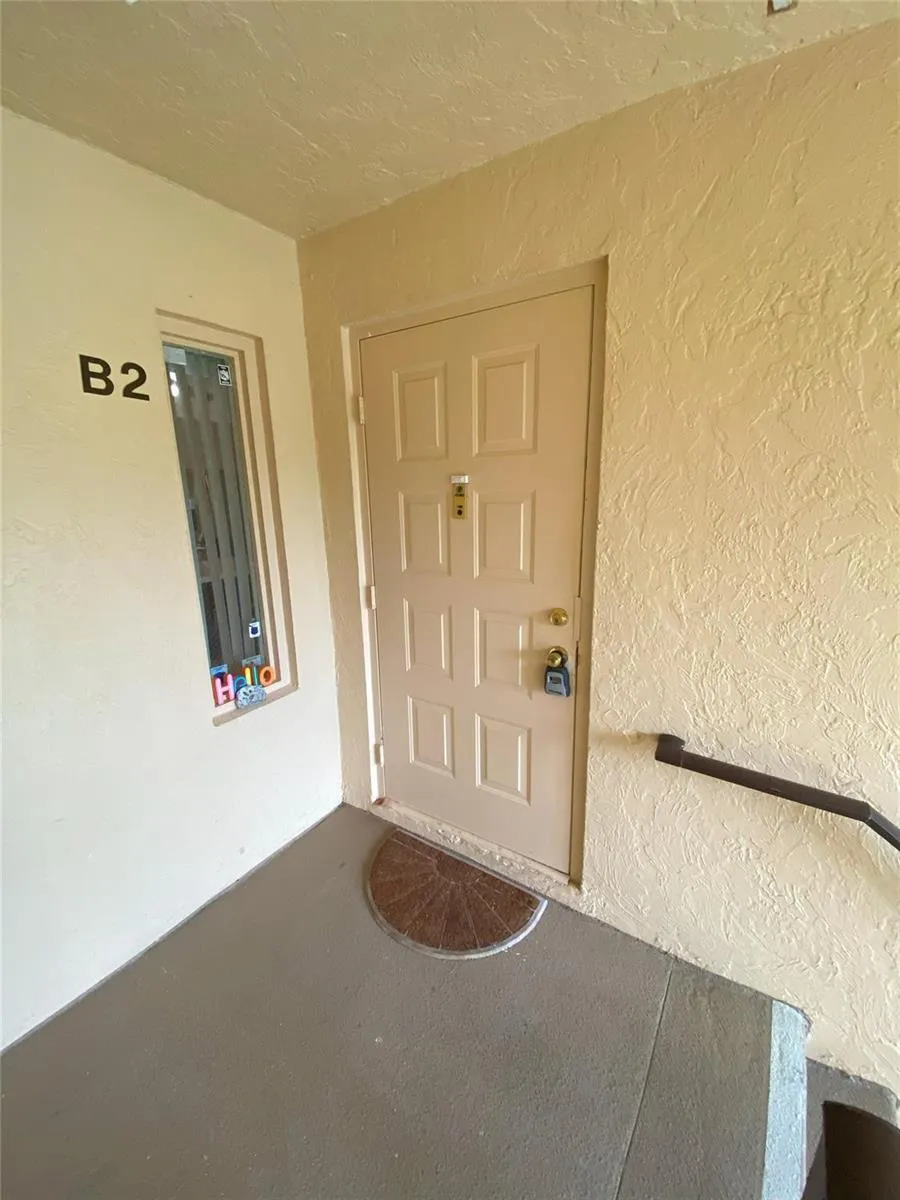 821 SKY PINE WAY #B2 