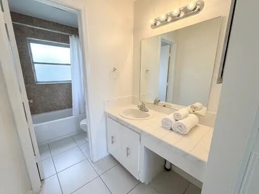 3001 NW 4TH TERRACE #151 Pompano Beach, FL 33064