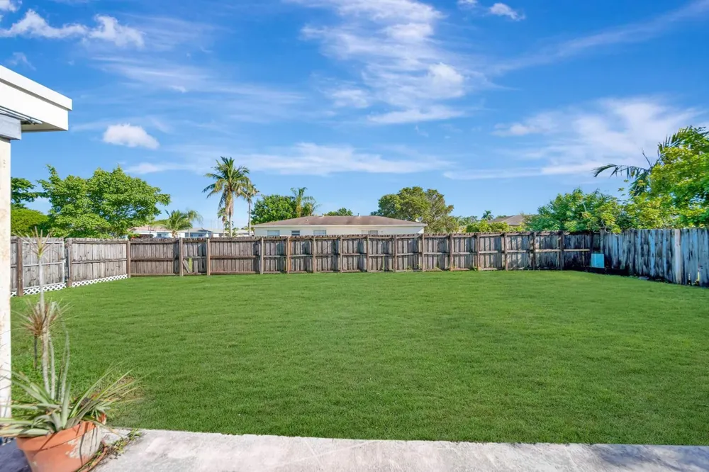 10941 GALLERY STREET Boca Raton, FL 33428