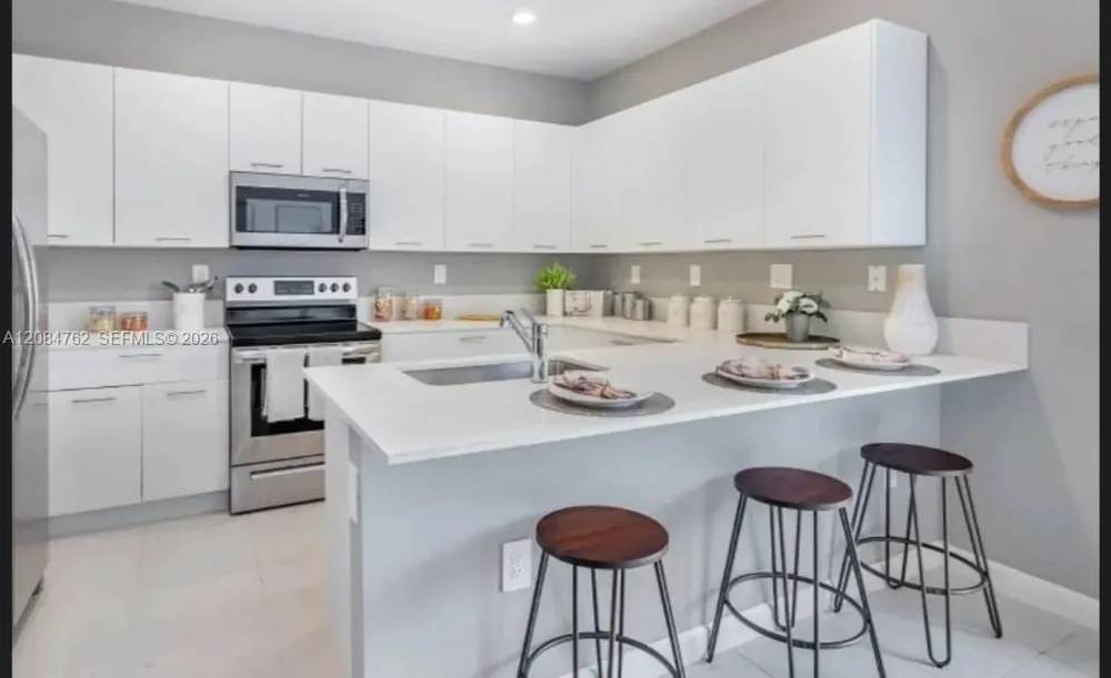2654 SE 29th St Homestead, FL 33035