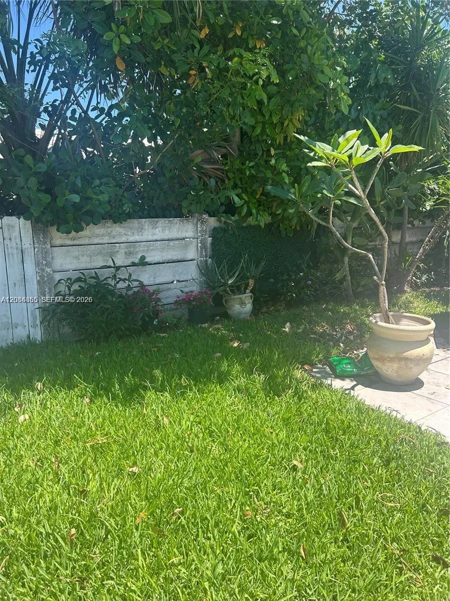 1320 NE 27th Ave #3 Pompano Beach, FL 33062