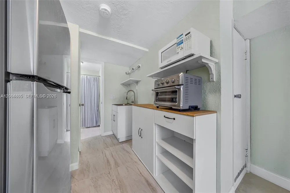 1320 NE 27th Ave #3 Pompano Beach, FL 33062
