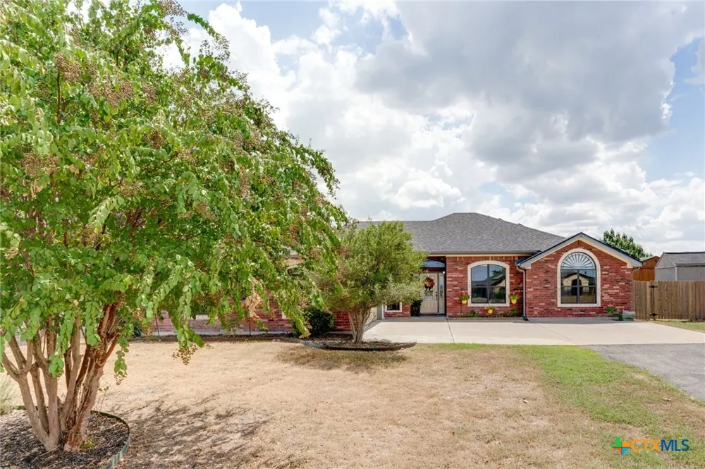 3375 Upton Drive Kempner, TX 76539